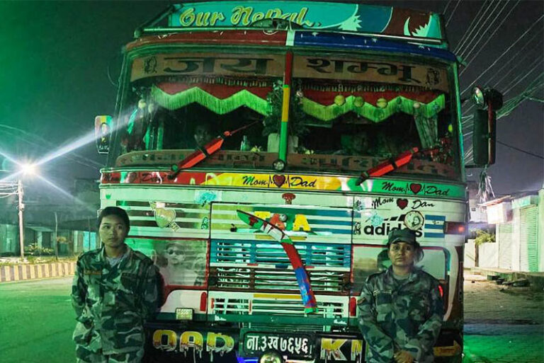 Truck Arrested By APF