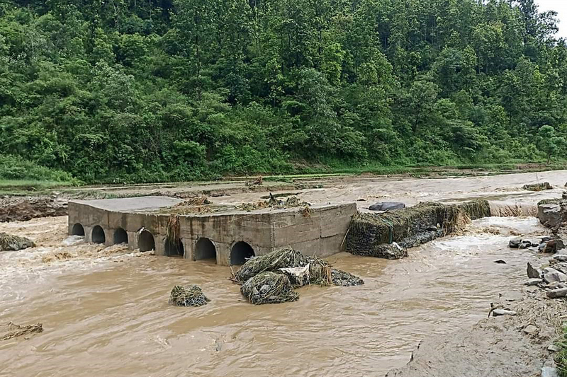 badile kshati puryako jyadul khola pul