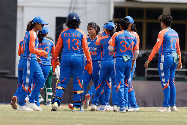 womans_cricket_teem_india