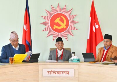 uml-sachibalaya-meeting-kp-sharma-oli