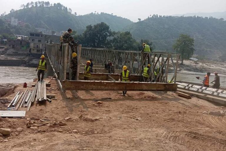 khrukot_bridge_construction_nepal_army